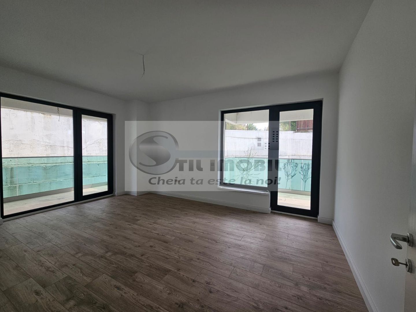 Apartament cu 2 camere decomandat Pacurari 65mp - parcare subterana - Poză 2