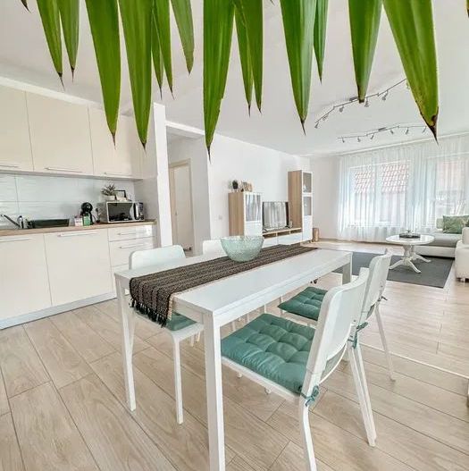 Apartament modern cu 2 camere | Dambul Rotund | 70 mp + Terasa | Parcare inclusa - Poză 6