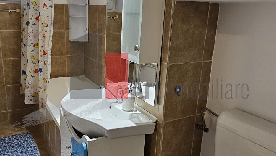 Inchiriere Garsoniera Vitan Mall - Poză 3