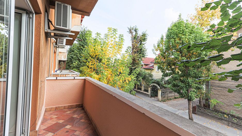 Apartament spațios, luminos și elegant, 2 camere,  B-dul Vasile Milea - Poză 11