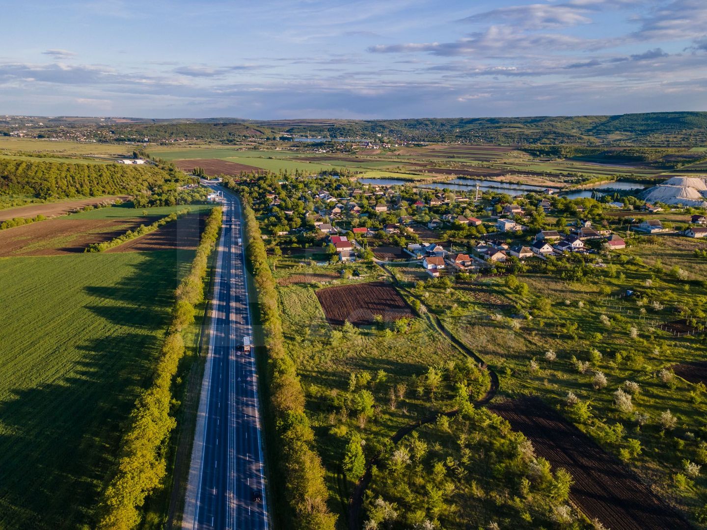 Vânzare, teren pentru construcție, 10 ari, traseul Peresecina-Orhei - Poză 1