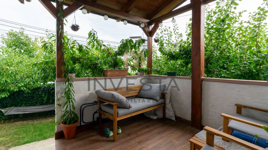 DE VANZARE CASA CU 4 CAMERE BUNA ZIUA - Poză 7