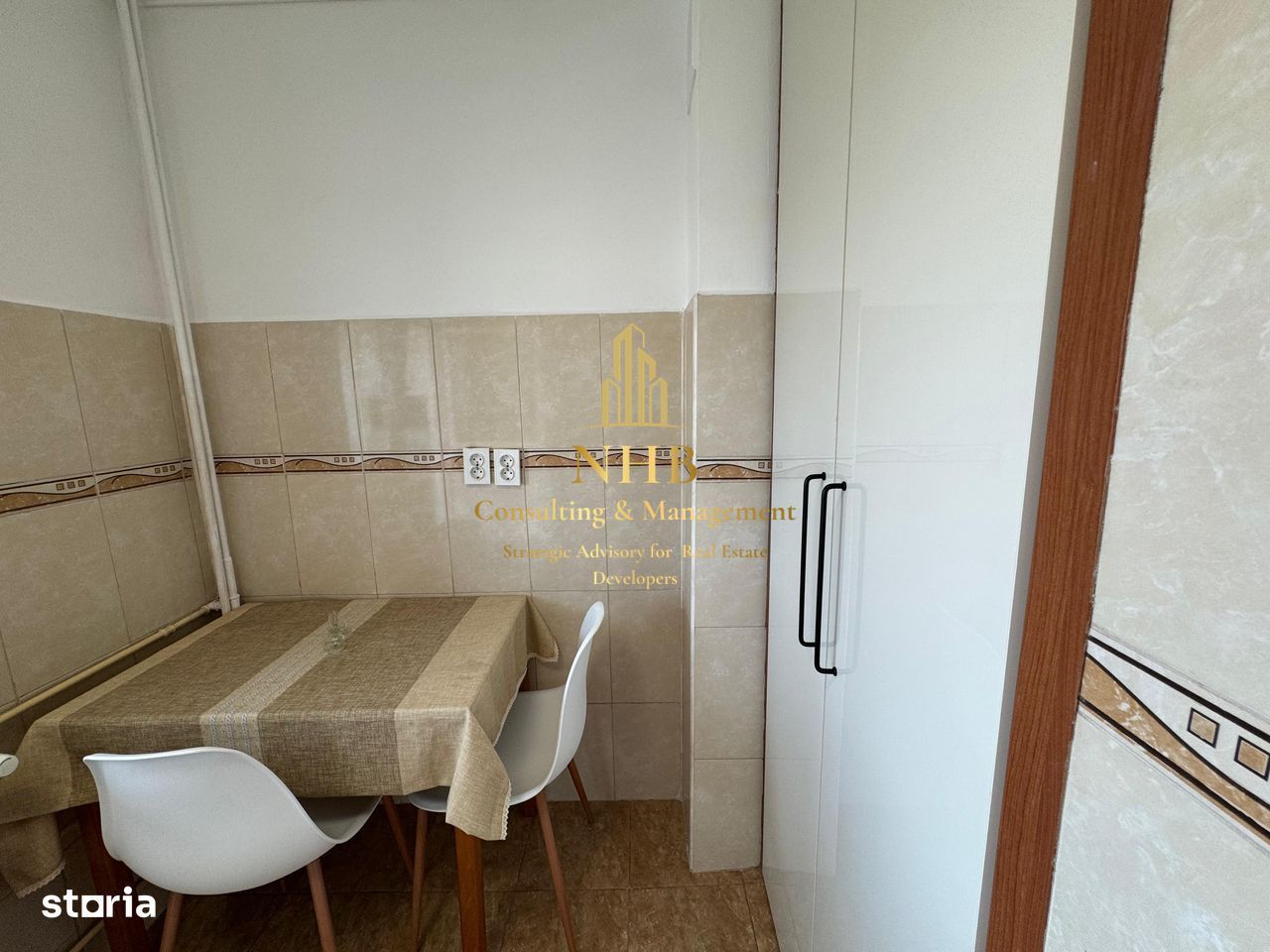 Apartament 2 camere -  Zona 13 Septembrie , Catedrala Mântuirii - Poză 11
