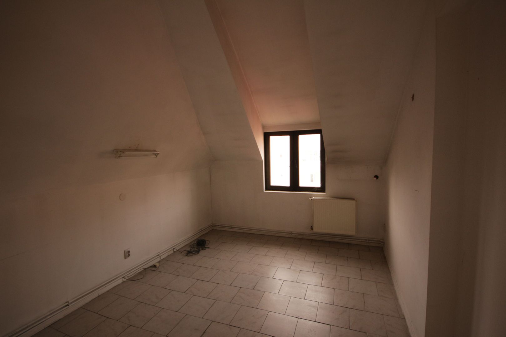 Imobil destinatie birouri + depozit - Poză 46