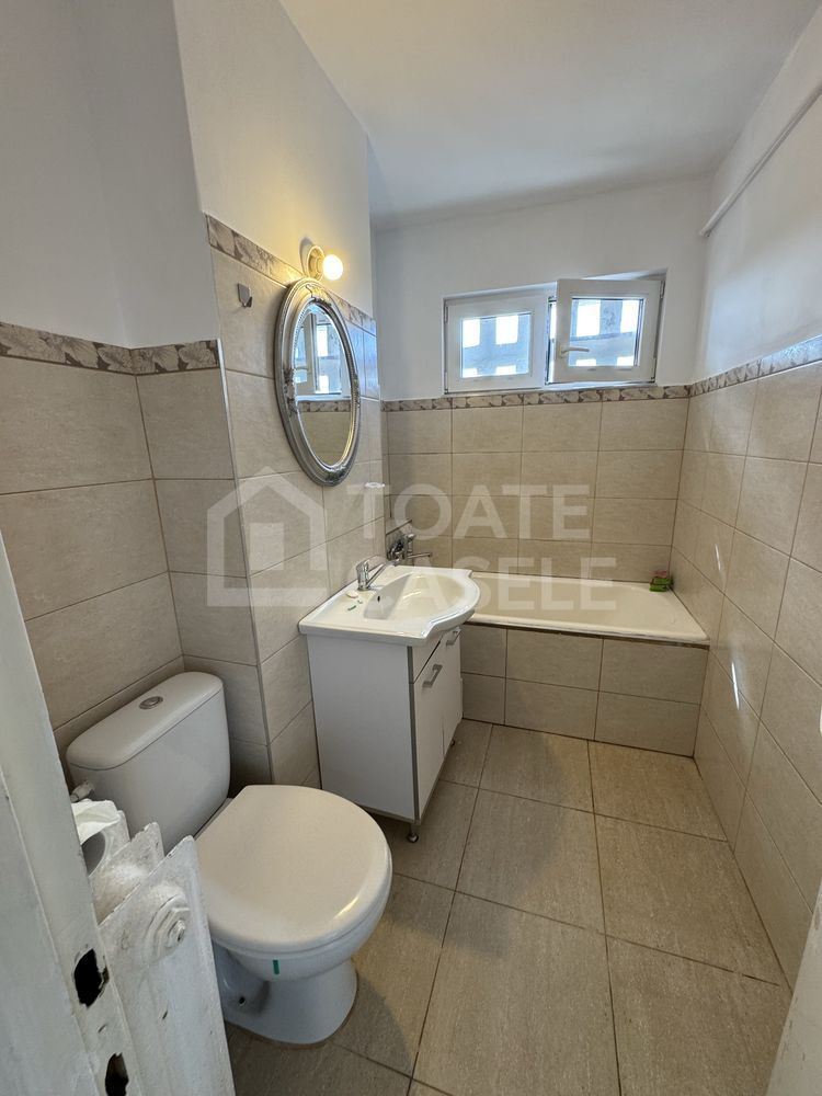 Apartament cu 2 camere, zona C- tin Brancusi - Poză 5