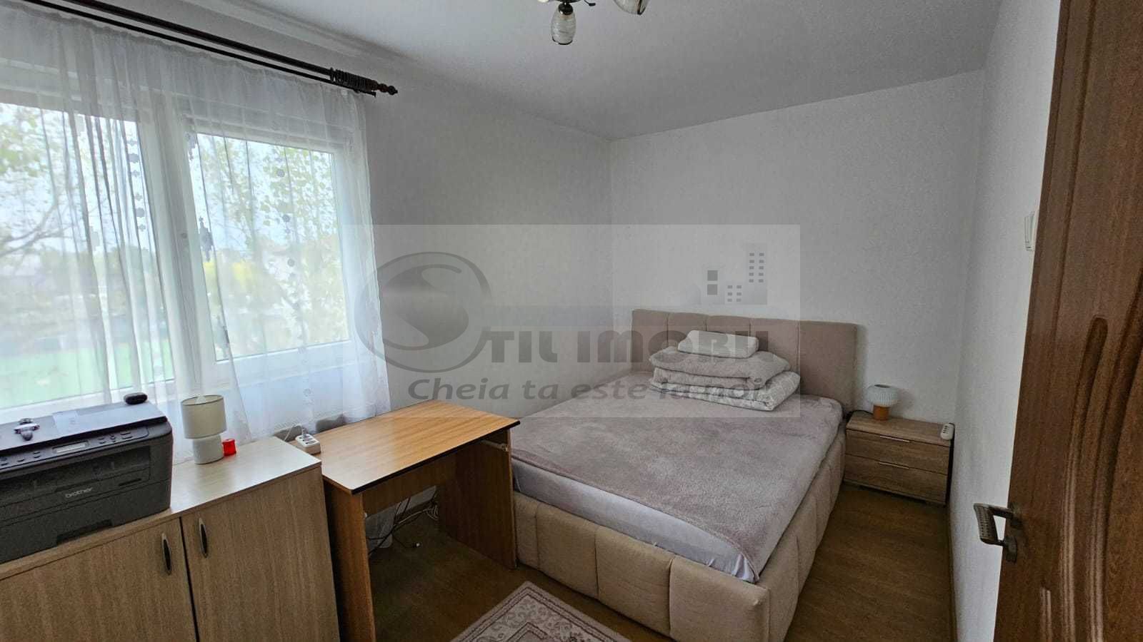 Apartament 3 camere renovat, cu parcare – Etaj 3/4, Alexandru cel Bun - Poză 1