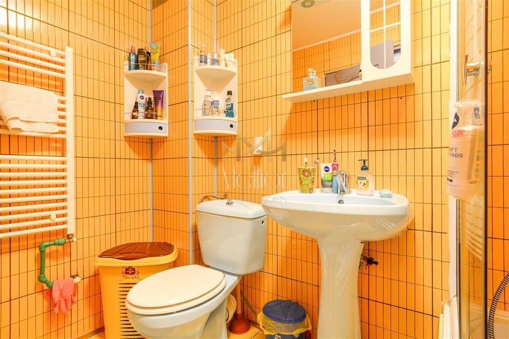 Apartament cu 1 camera gradina parcare Floresti - Poză 11