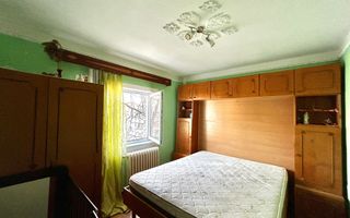 De vanzare apartament cu 2 camere, zona Capat 1. - Poză 3