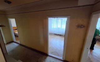 Etaj 2, Spitalul Judetean -Casa Tineretului 3 camere - Poză 4
