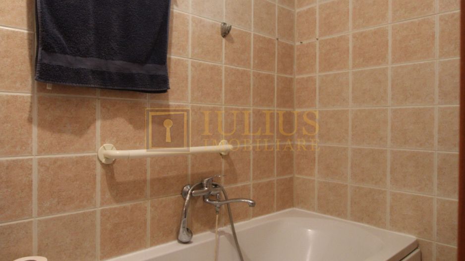 Casa in zona Lipovei,  ideala pentru activitati comerciale. - Poză 21