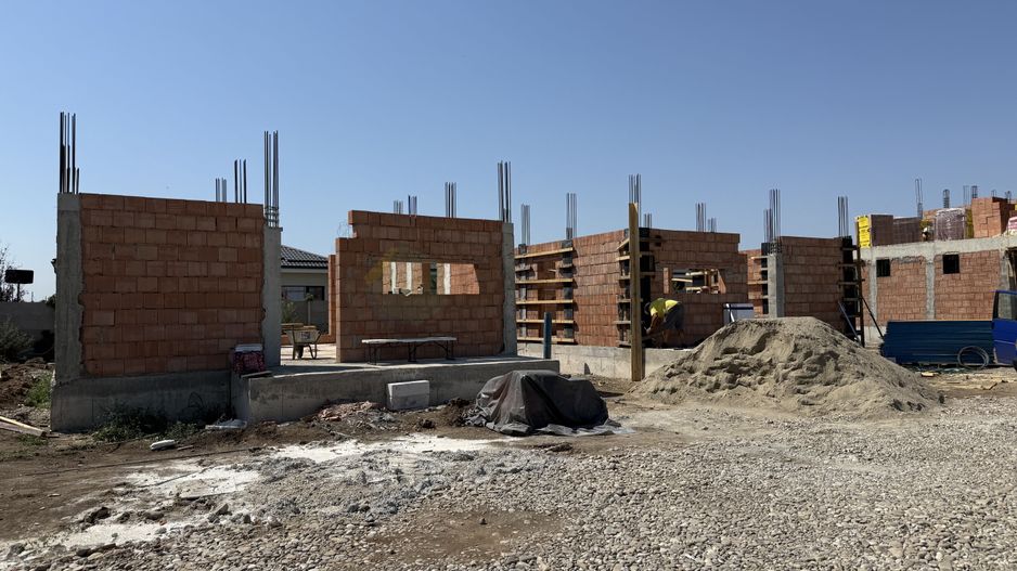 Predare martie 2026 | Vila cu piscina proprie| Posibilitate rate - Poză 5