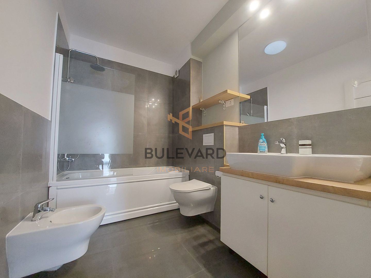 Apartament cu 3 camere/70 mp/zona Vivo! - Poză 7