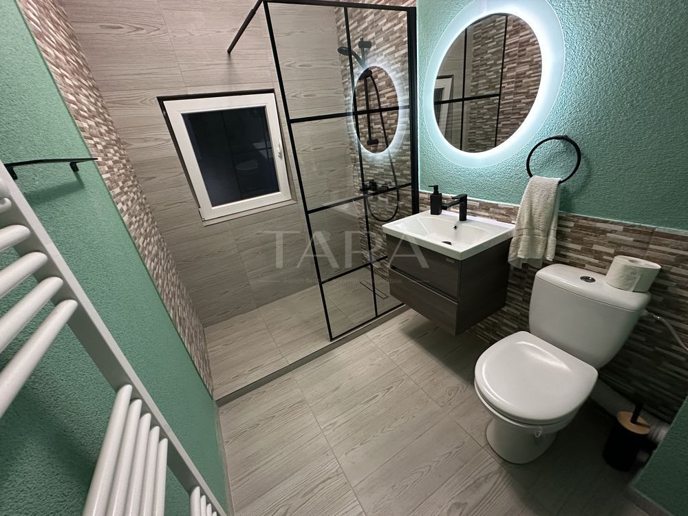 Apartament cu 2 camere, zona Porii, Florești - Poză 6