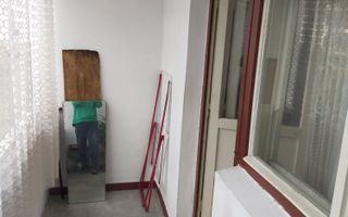 Apartament cu 3 camere decomandate, 2 băi și 2 beciuri, Mănăștur . - Poză 7