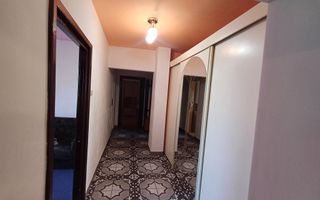 3 camere în zona Complex Studentesc - Poză 9