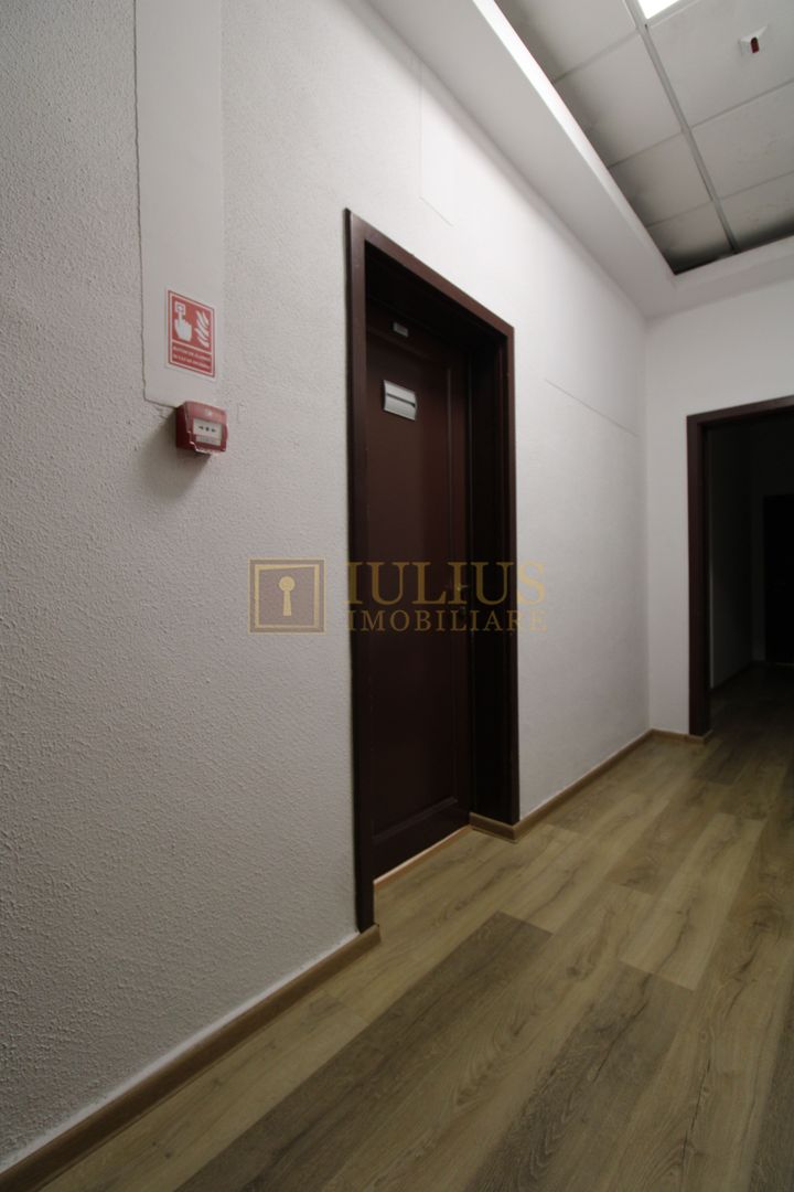 Cladirea Enel, 33 mp, Luminos. - Poză 7