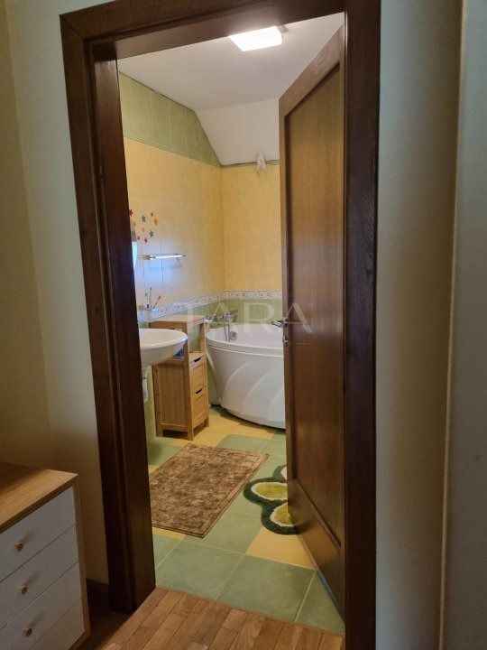Casă individuală spațioasă, 5 camere, teren 650 mp – Mănăștur - Poză 7