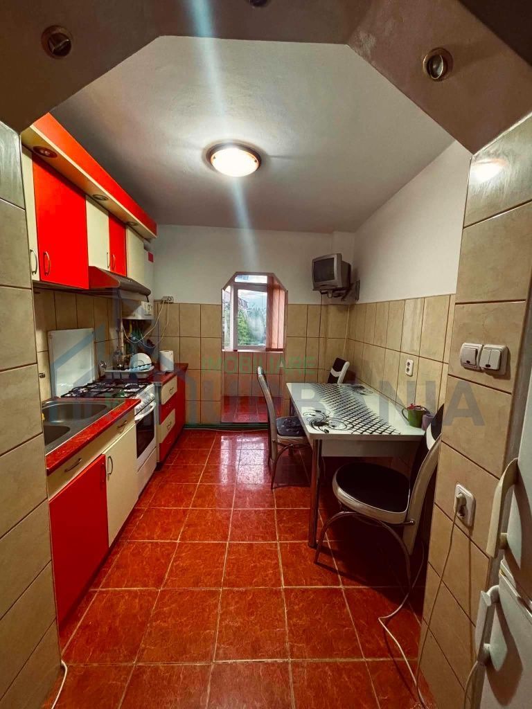 Închiriere cameră în apartament 3 camere, zona Canta, Iași – exclusiv pentru studente - Poză 4