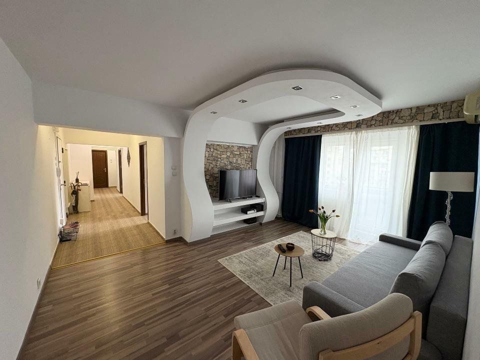 Apartament 4 Camere Piata Constitutiei - Poză 2