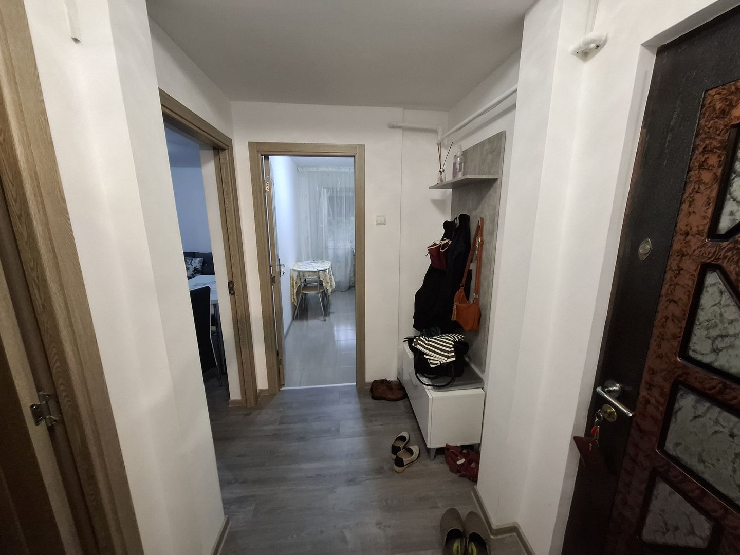 🏠 Apartament 2 camere, complet renovat – Zona Narcisa (Edeea) - Poză 12