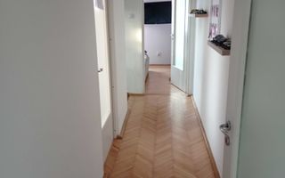 Apartament spațios cu 3 camere semidecomandat, în zona Calea Florești. - Poză 3