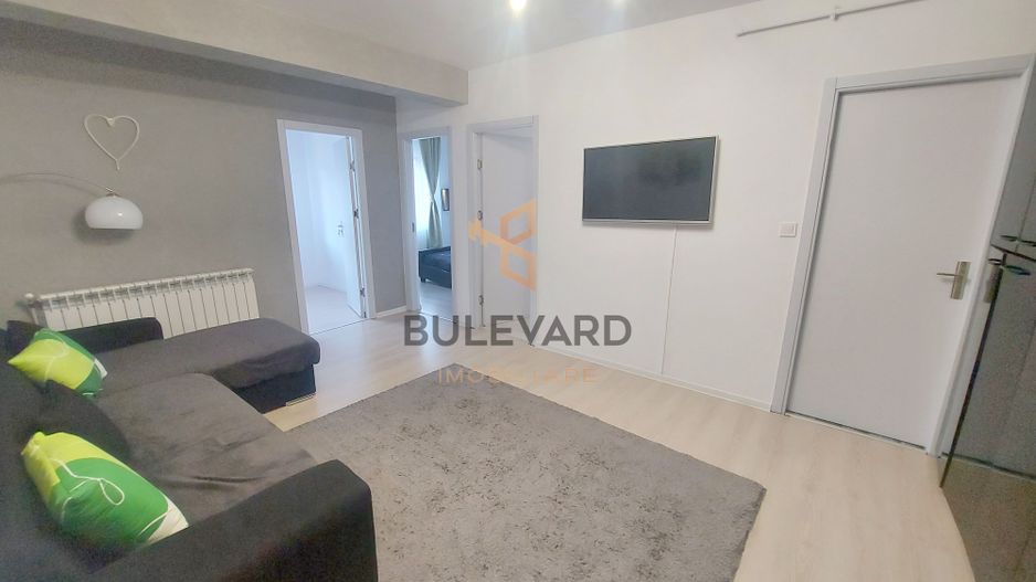 Apartament cu 3 camere Sub Cetate!! - Poză 2
