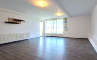 Oferim spre inchiriere, Apartament spatios, 4 camere, pentru locuit sau Firme - Poză 6