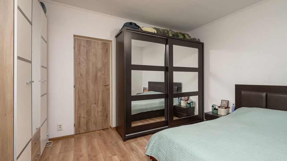 Casă modernă în Tâncăbești – 5 camere și natură la doi pasi - Poză 6