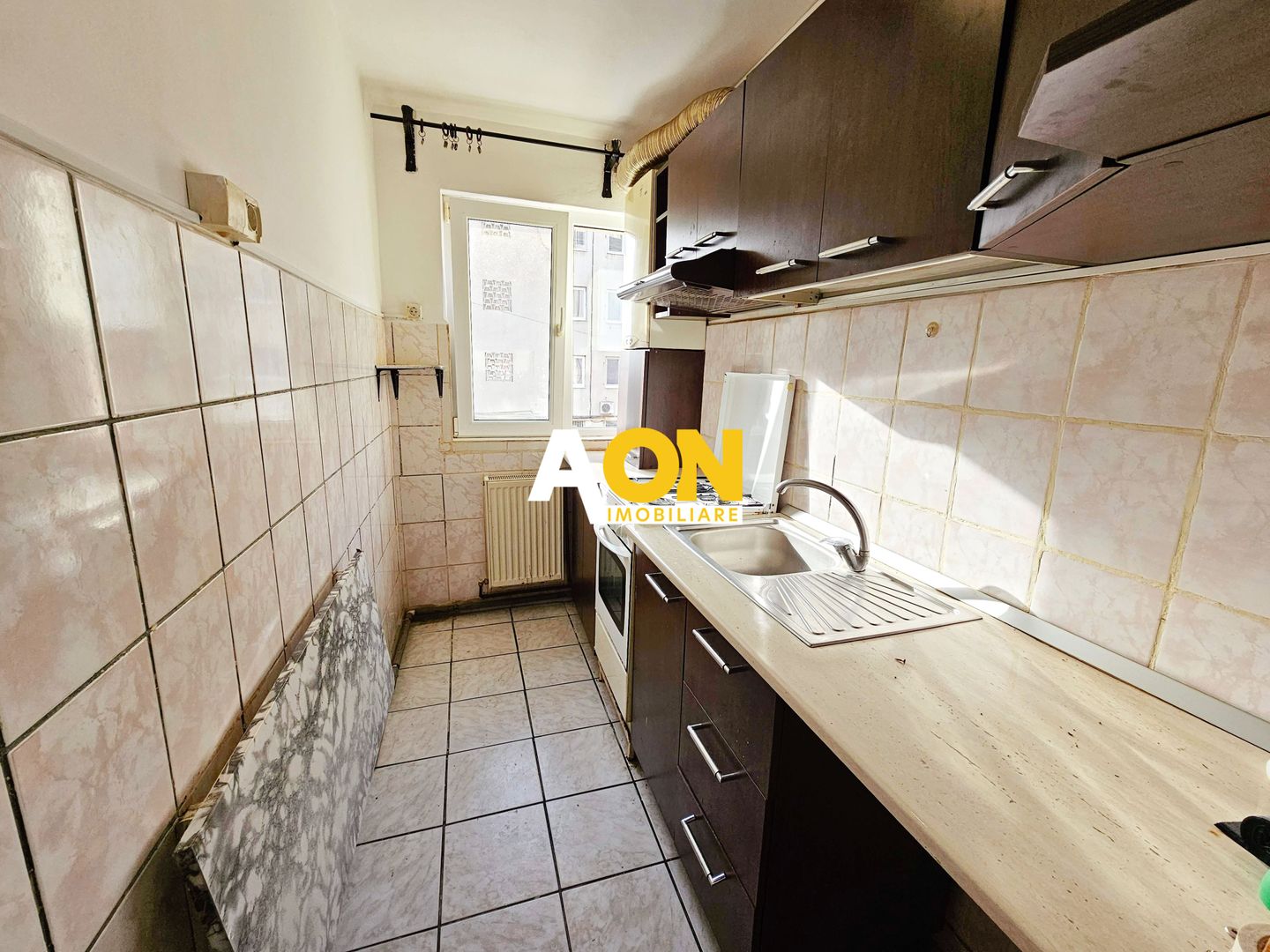 Apartament 2 camere, cu balcon, etaj 1, Cetate - Poză 8