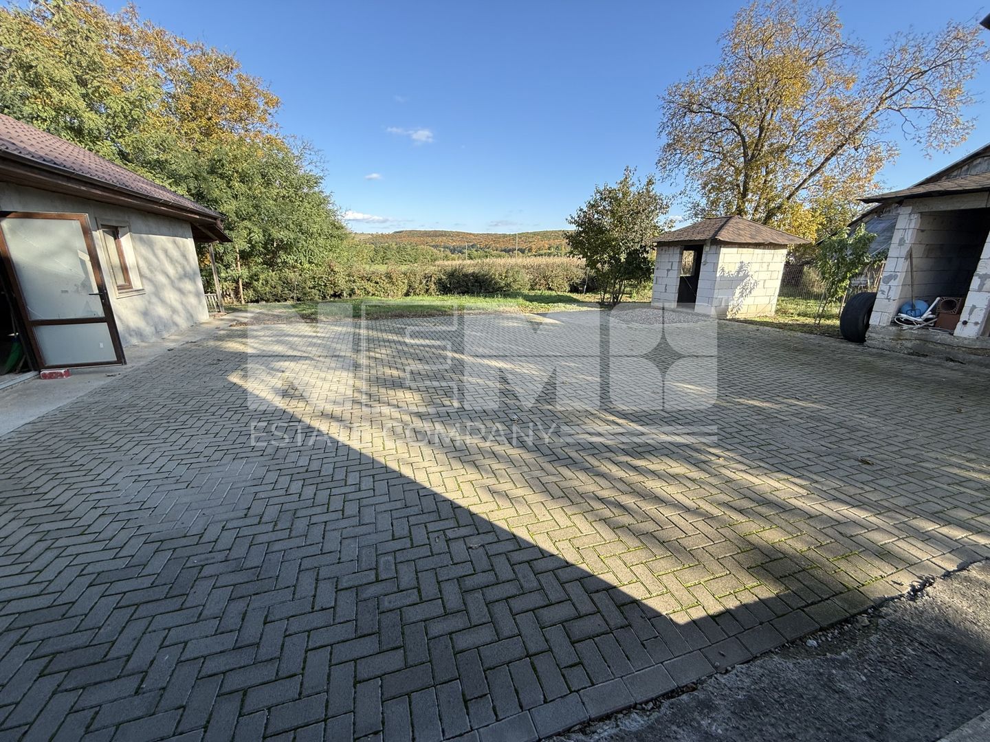 Casă P+M | Mitocul Dragomirnei | 898 mp teren | Foișor & Anexe - Poză 16