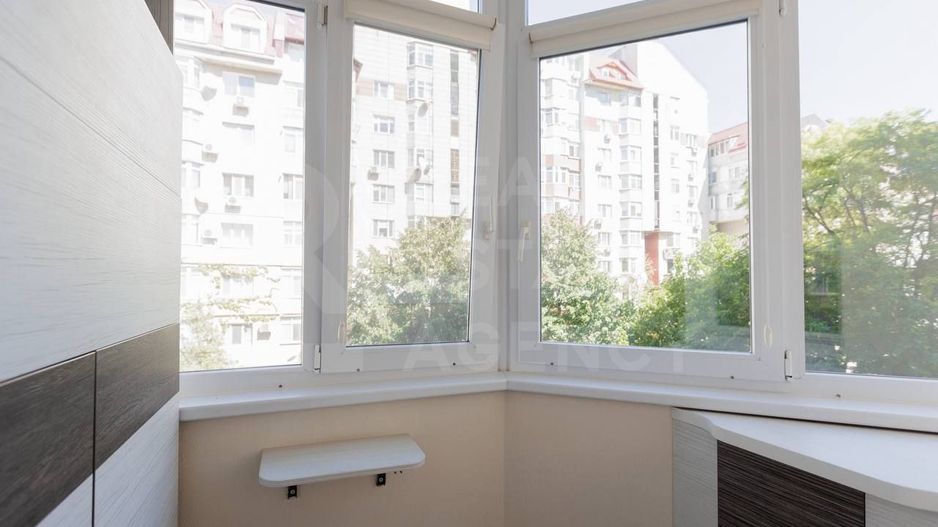 Chirie, apartament cu 4 camere, str. Petru Movilă, sectorul Centru - Poză 14