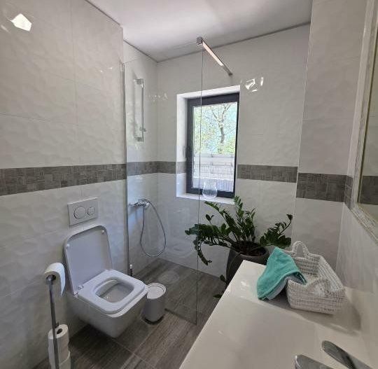 APARTAMENT 3 CAMERE | EROU IANCU NICOLAE | COMPLET MOBILAT SI UTILAT - Poză 9