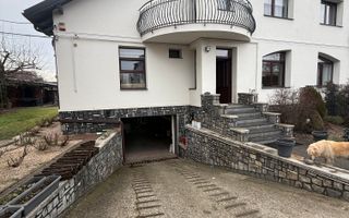 COMISION 0% Casa/Villa 9 camere, singur in curte-zona Tractorul/Brasov - Poză 3