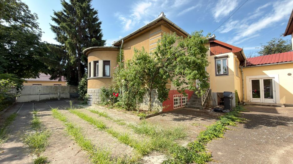 Oportunitate Inchiriere 2 Clădiri cu teren Zonă Centrală – Carei - Poză 2