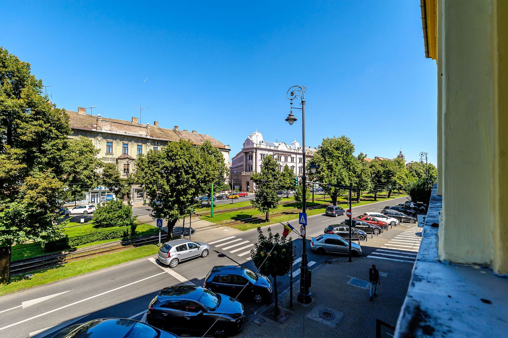 Apartament de vis, b-dul Revolutiei nr 83, Etajul 1. - Poză 8