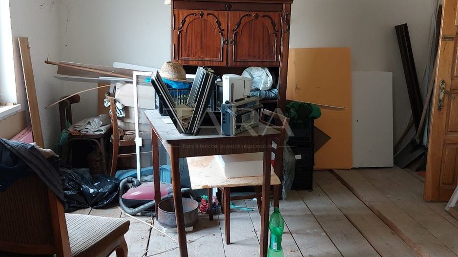 Casă cu potențial în Gruia – 4 camere, pod generos, zonă liniștită! - Poză 6