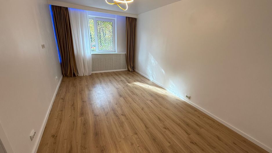 Garsoniera Renovata - Decomandata - Gorjului - Metrou 10 minute - Poză 16