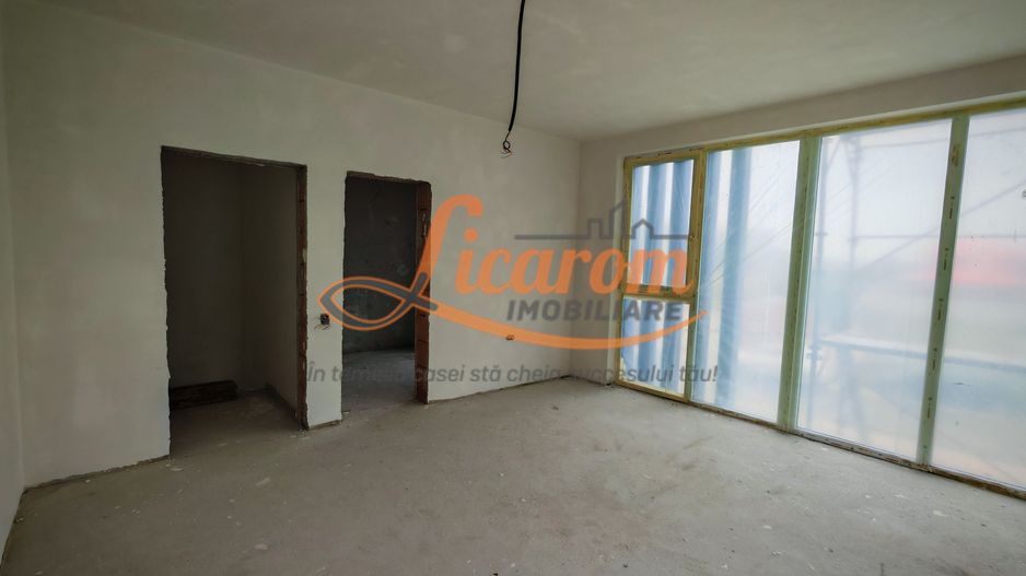 Vila LUX Parter+Etaj(stil mediteranean) in Sanpetru Calea Harmanului - Poză 7