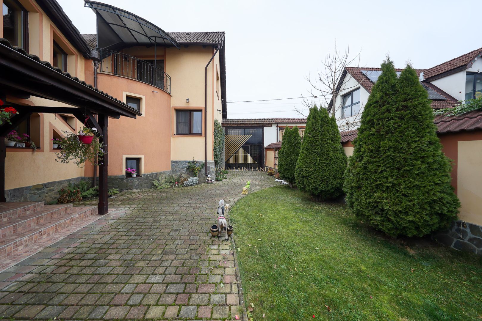 Reședință exclusivistă cu potențial investițional în centrul Cristian - Poză 3