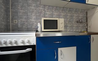 1 camera,  centrala proprie; Complex Studentesc - Rest. Dinar. - Poză 22