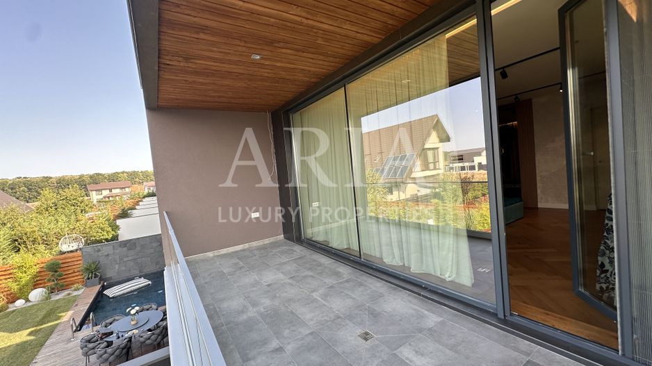 SMART VILLA - POOL - LUXURY GATED COMMUNITY - NEAR THE FOREST - Poză 14