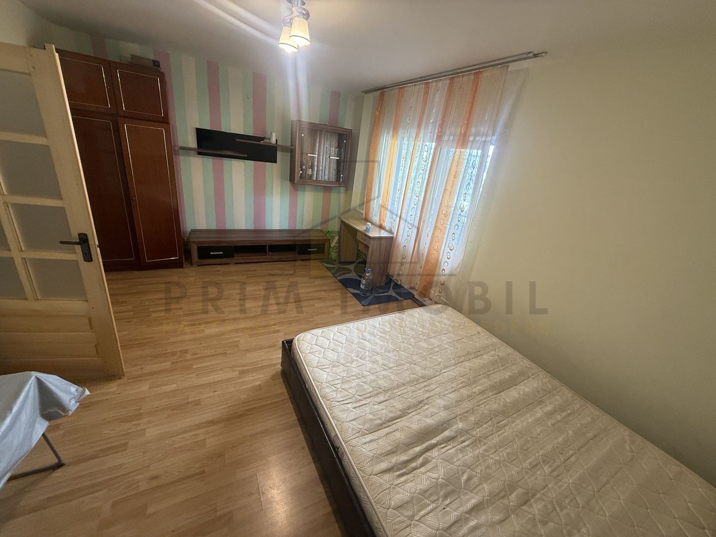 Apartament 2 Camere Decomandat, Iulius Mall, Gradinari - Poză 3