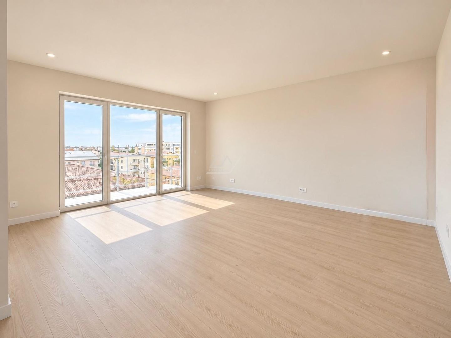 Penthouse. TERASA 35 MP. Lift. Finisaje premium. - Poză 2