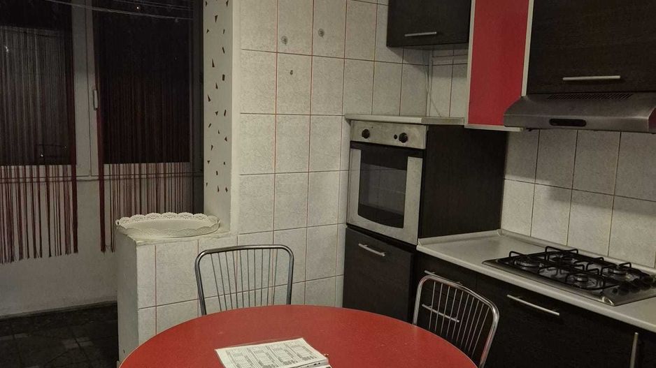 Apartament 3 camere, 2 băi, balcon, bloc reabilitat, Sector 2, 70 mp - Poză 5