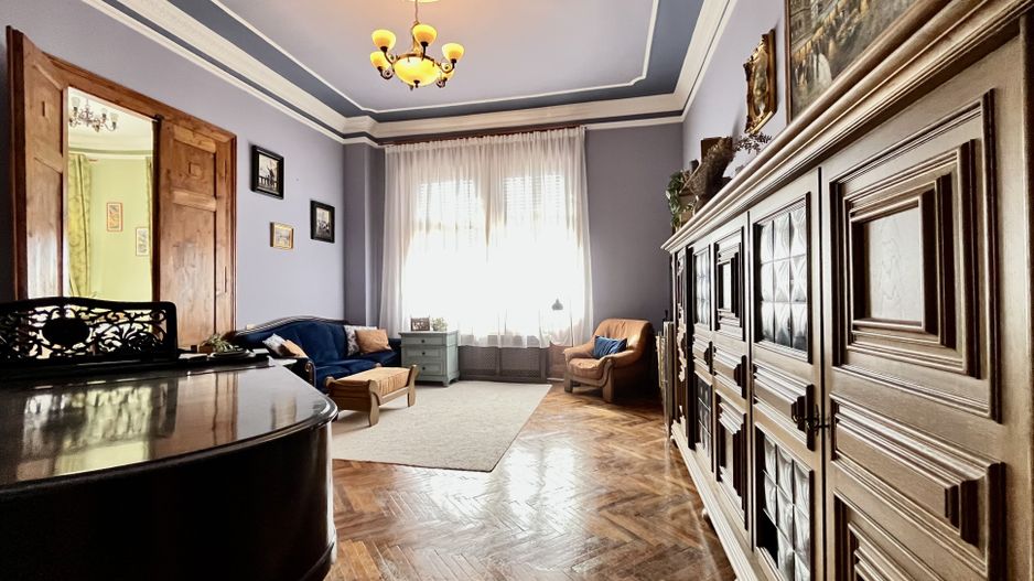 Apartament grandios cu vedere spectaculoasă spre Piața Libertății - Poză 5