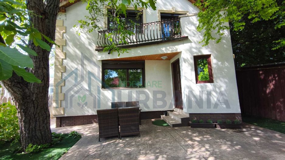 Casă cu 4 camere de vânzare în Copou – zona IRO / Liceul „Mihai Eminescu”, Iași - Poză 1