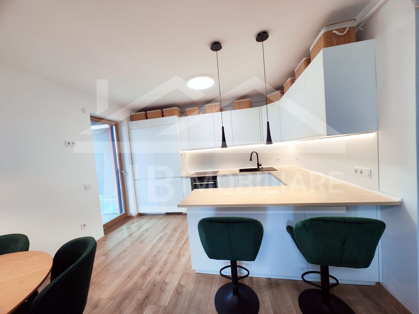 Apartament cu 2 camere, 62mp, parcare, Zona Green Residence - Poză 3
