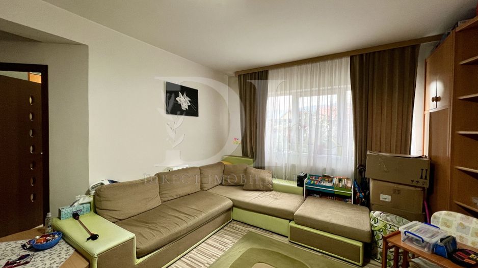 Apartament 3 camere / Zona Cetatii - Poză 1