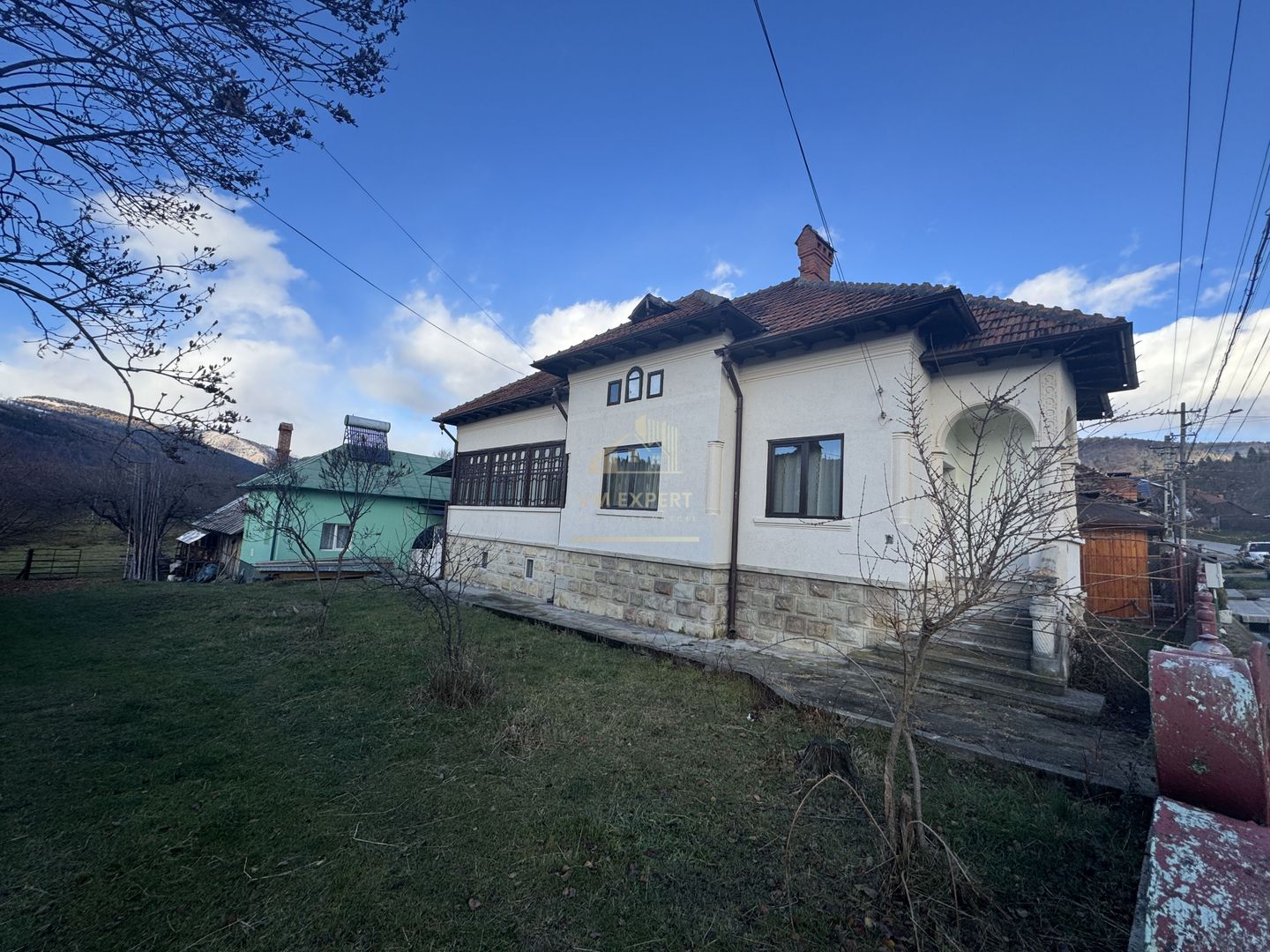 VILA 4 CAMERE, LERESTI, TEREN 3489 MP COMISION 0% CUMPARATOR - Poză 2