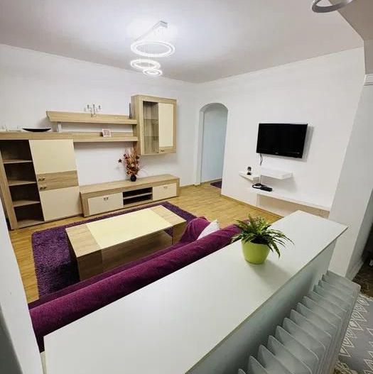 AP. 3 CAMERE - PIATA SUDULUI, PARCARE ADP, BUCATARIE INCHISA, METROU - Poză 1